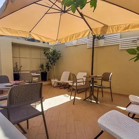 Don Francisco - Πανσιόν 3*