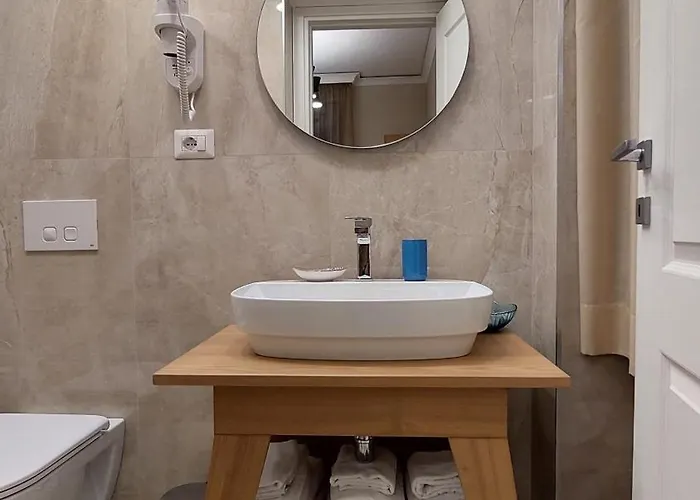 Don Francisco - Pensionat 3*